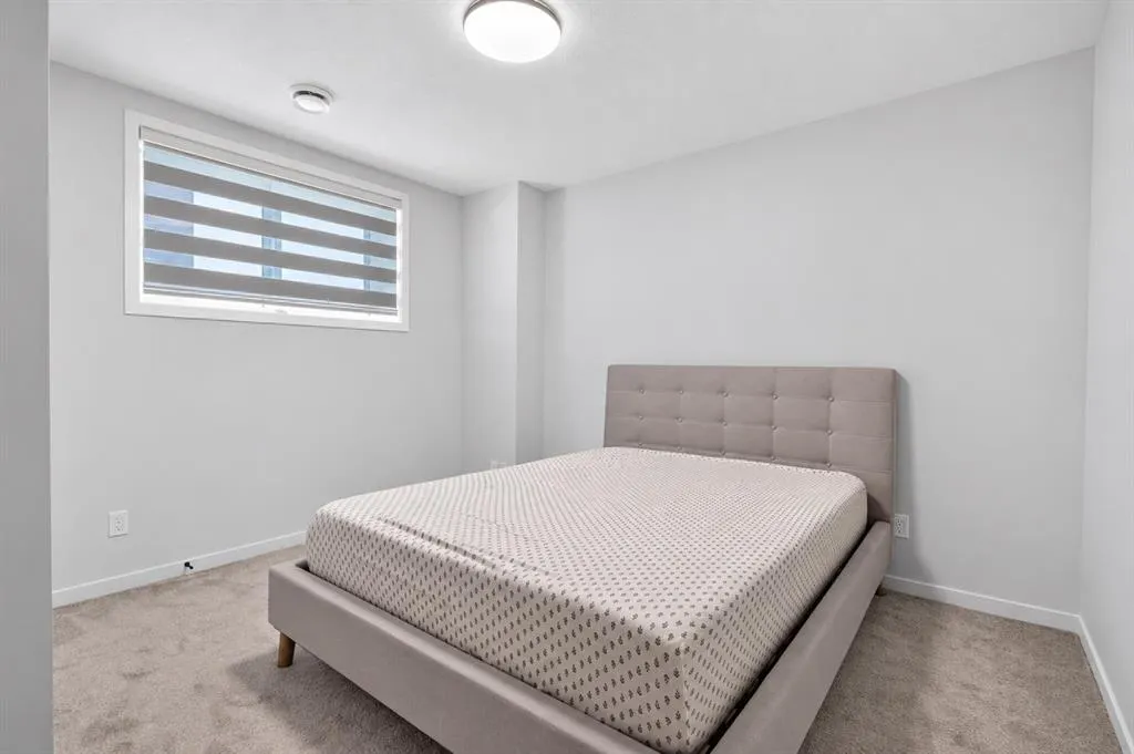 168 Setonstone Manor SE