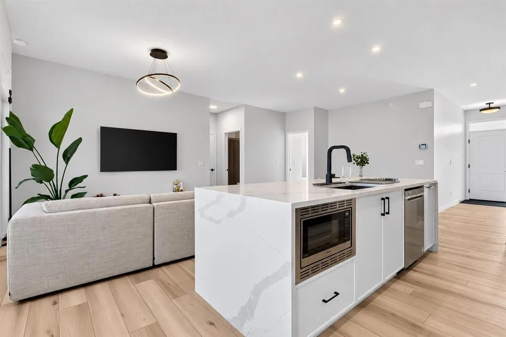 168 Setonstone Manor SE