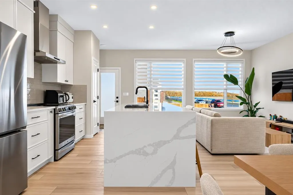 168 Setonstone Manor SE