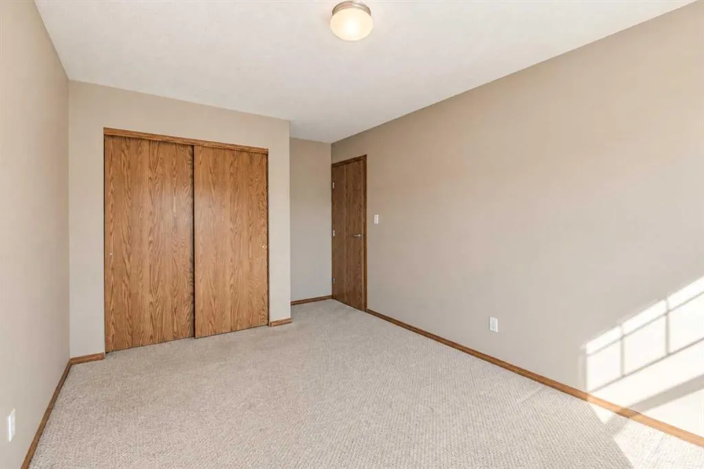 20 Jacobs Close #48