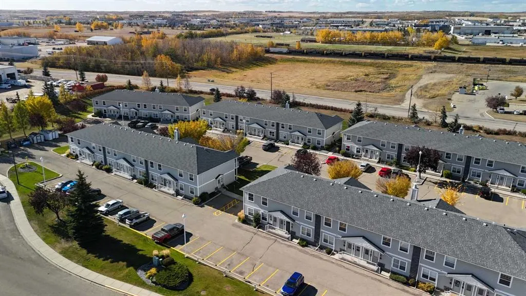 20 Jacobs Close #48
