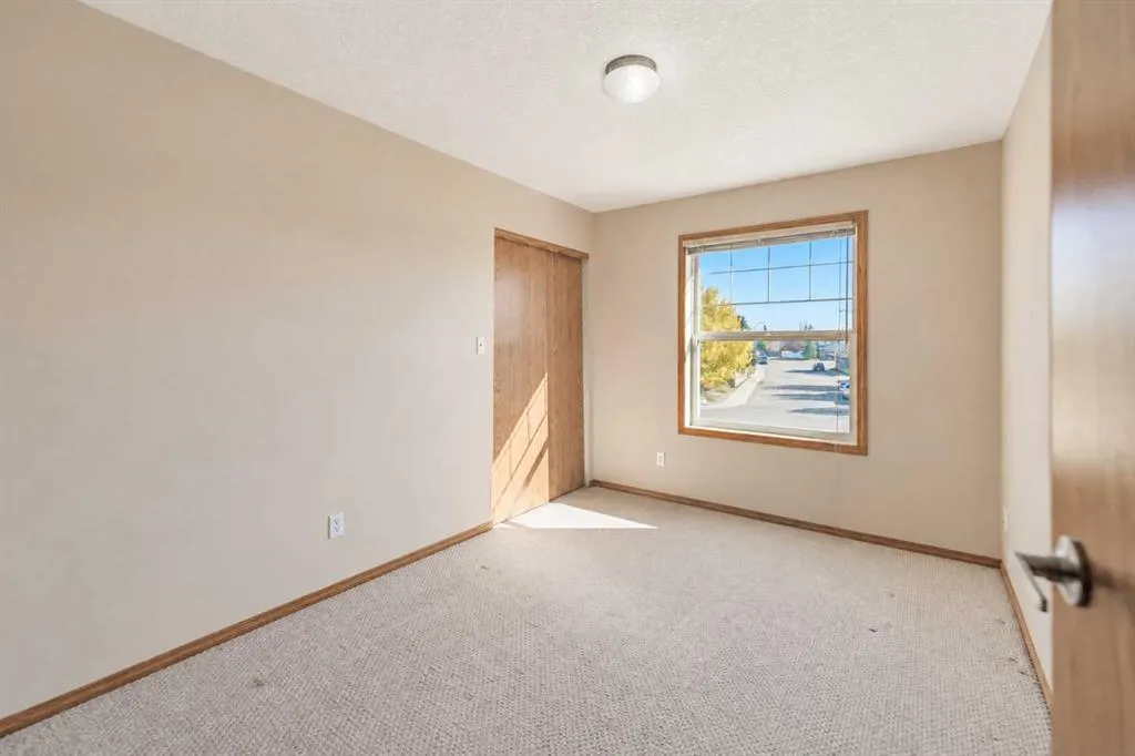 20 Jacobs Close #48