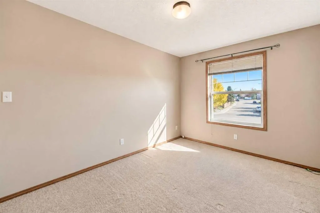 20 Jacobs Close #48