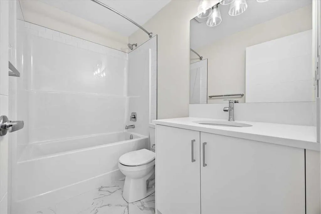 1141 Sailfin Heath