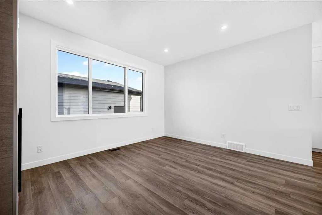 1141 Sailfin Heath