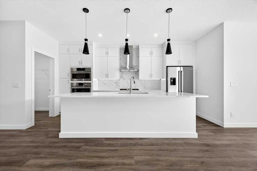 1141 Sailfin Heath