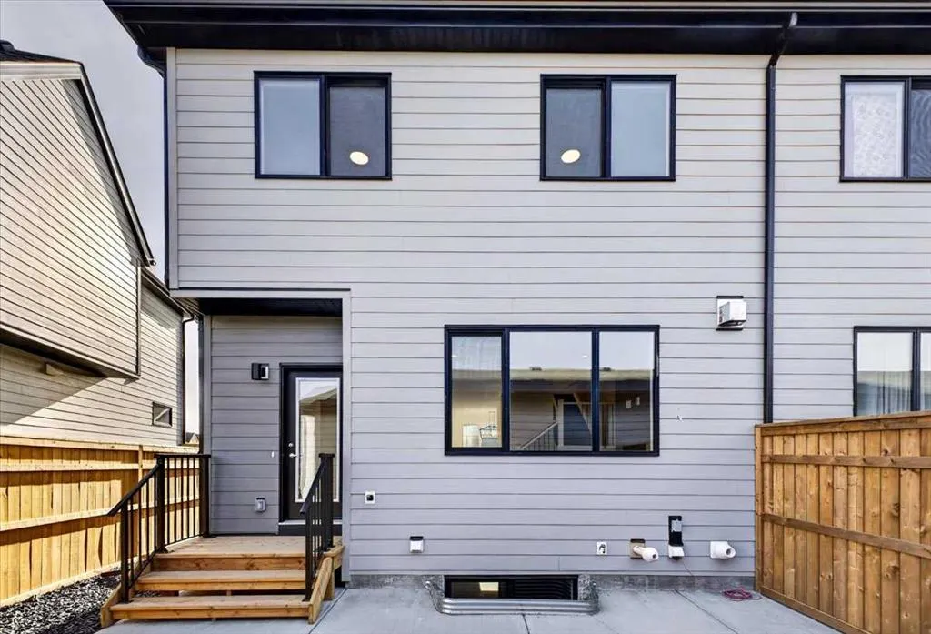 1141 Sailfin Heath