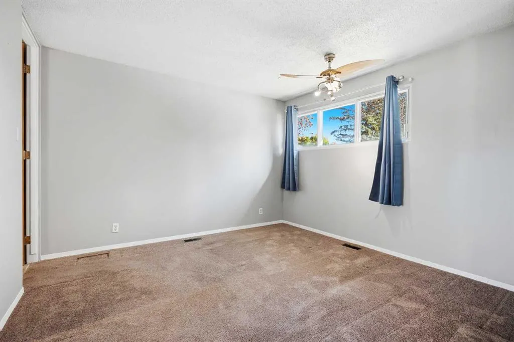 163 Westwood Drive SW