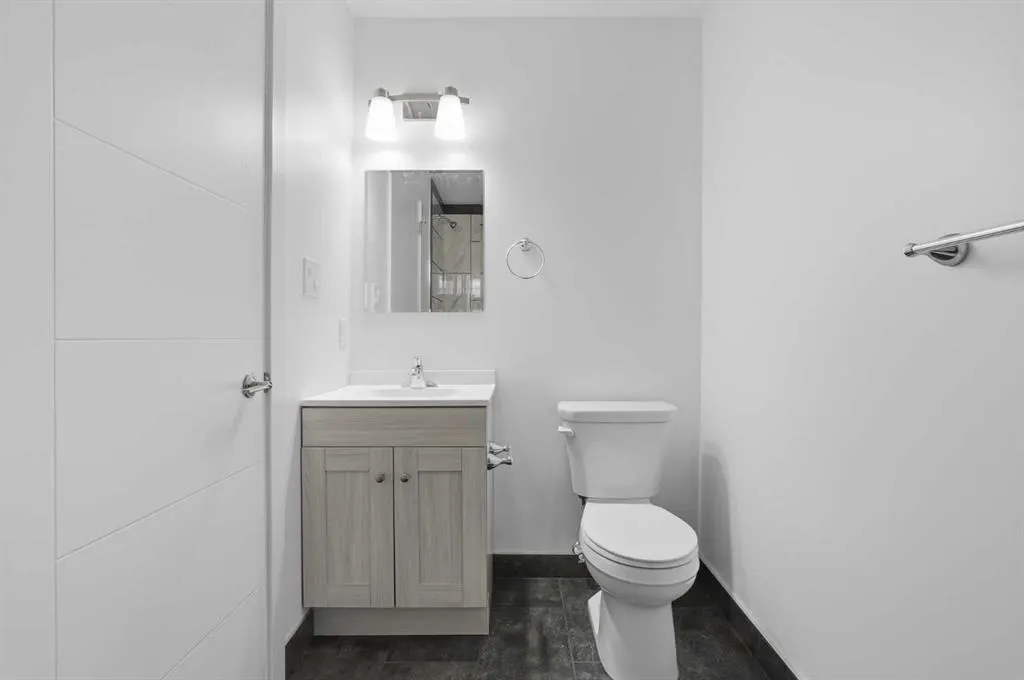 466 Highlands Boulevard W #2