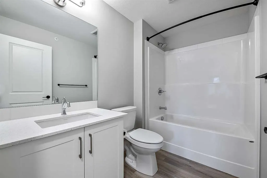 140 Mahogany Street SE #402