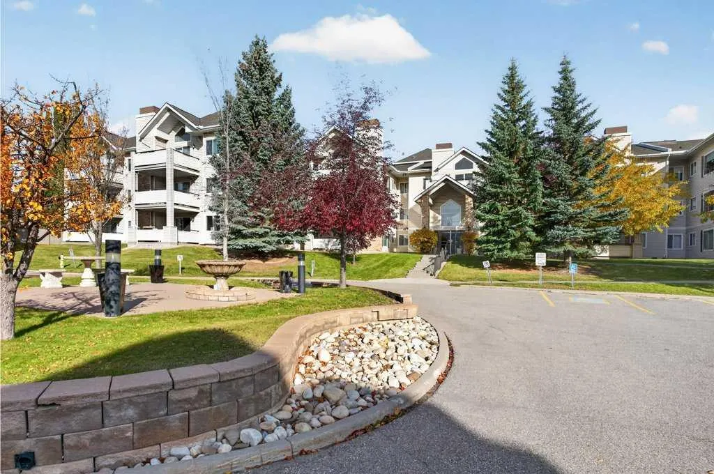 7451 Springbank Boulevard SW #1202