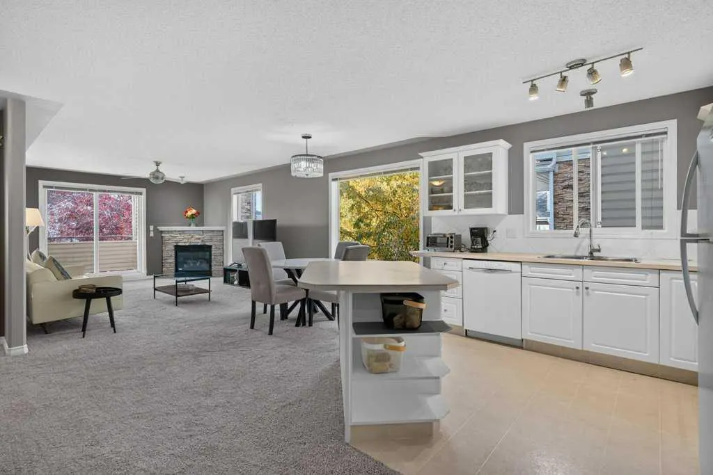 7451 Springbank Boulevard SW #1202