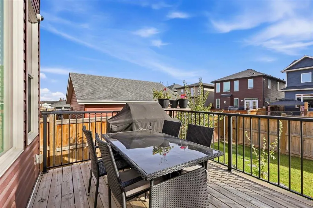 375 Evanston Way NW