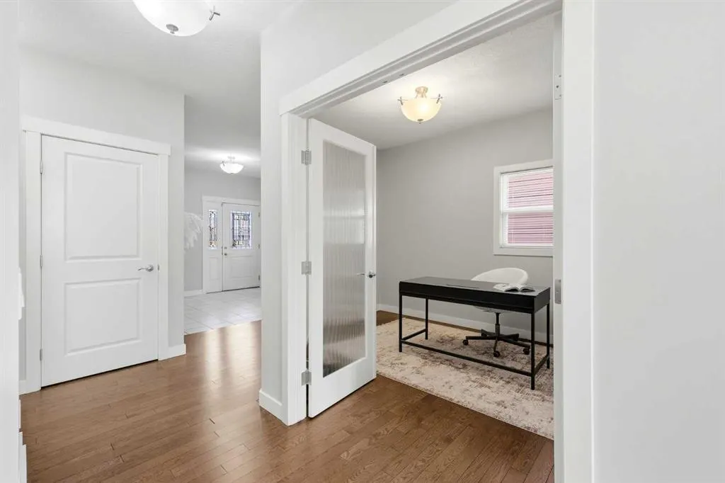375 Evanston Way NW