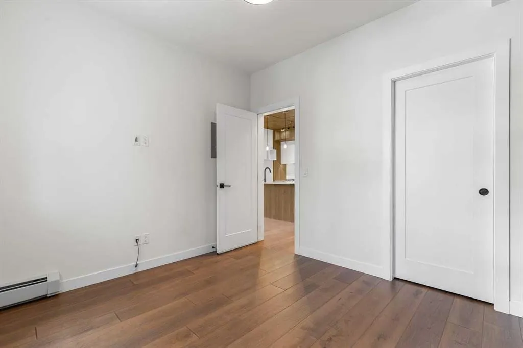 2702 17 Avenue SW #213