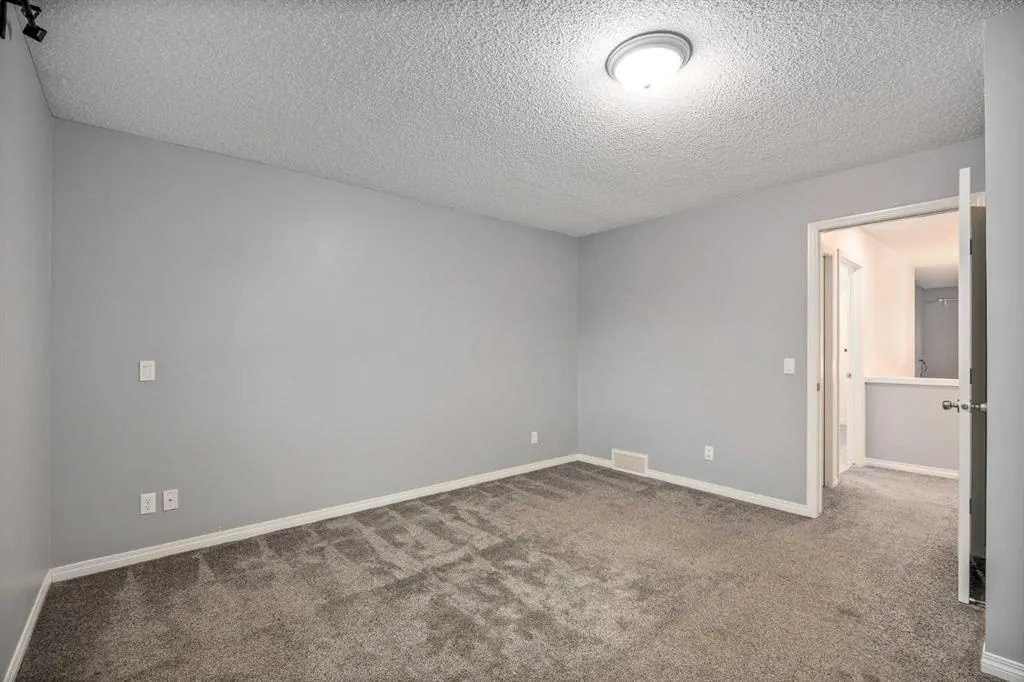 5 Copperpond Link SE