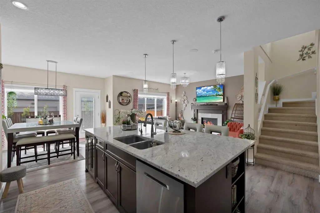 237 Cornerstone Manor NE