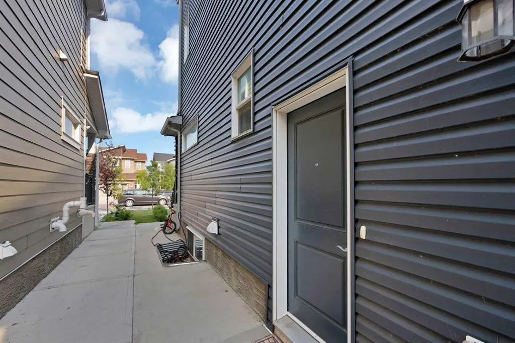 237 Cornerstone Manor NE