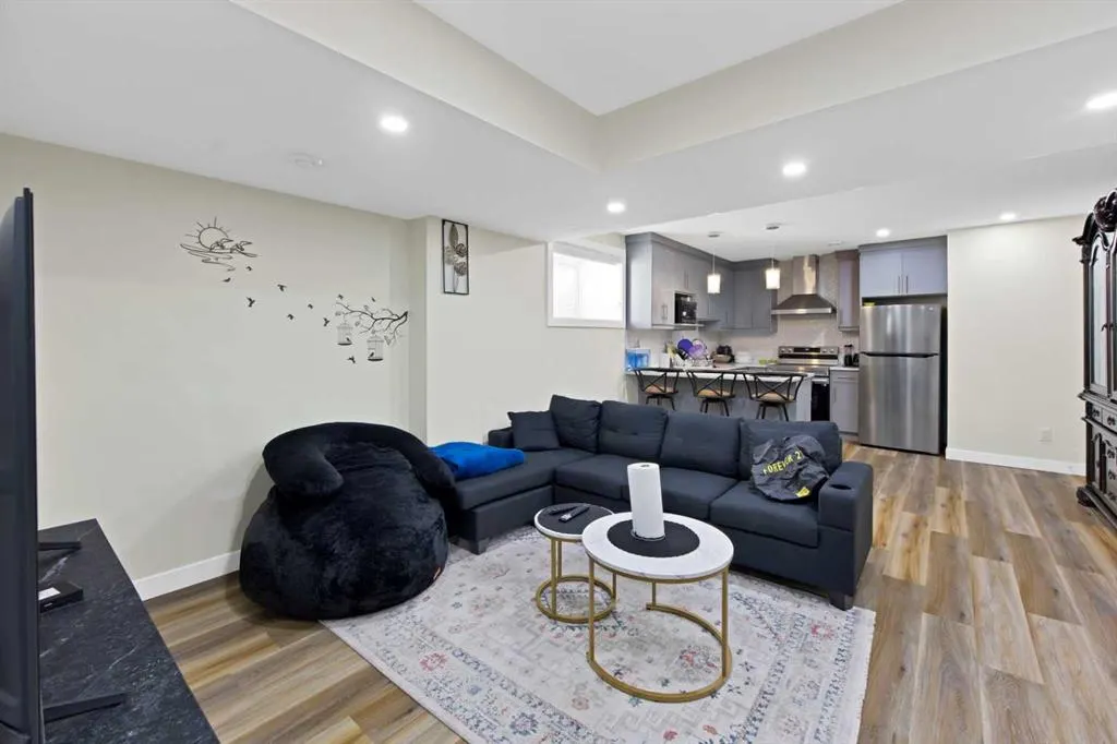 237 Cornerstone Manor NE