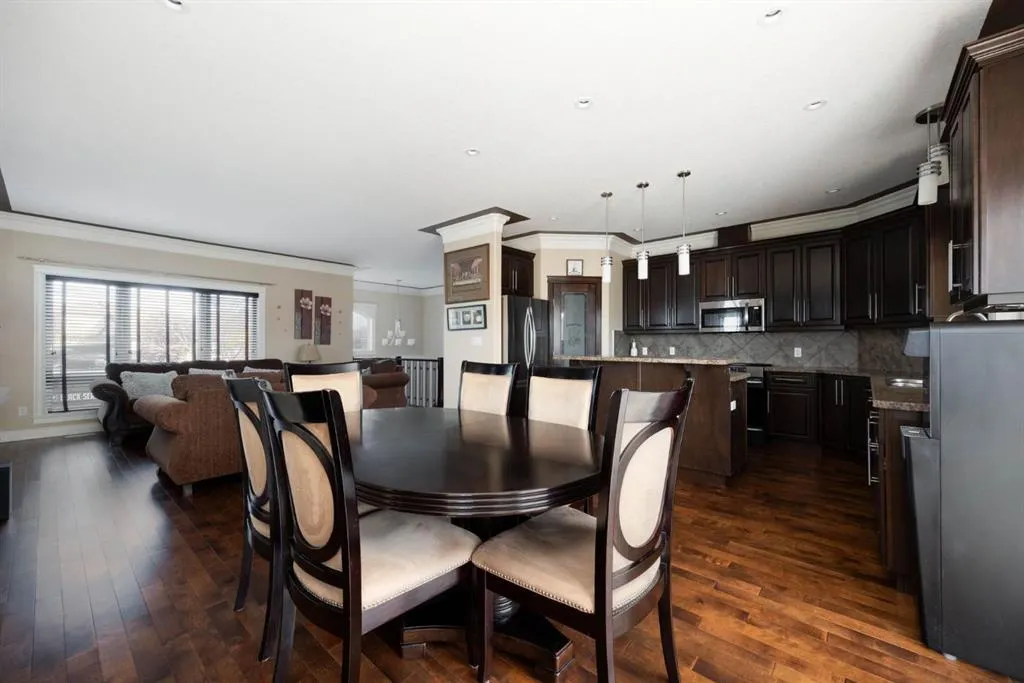 128 Mountain Avens Crescent