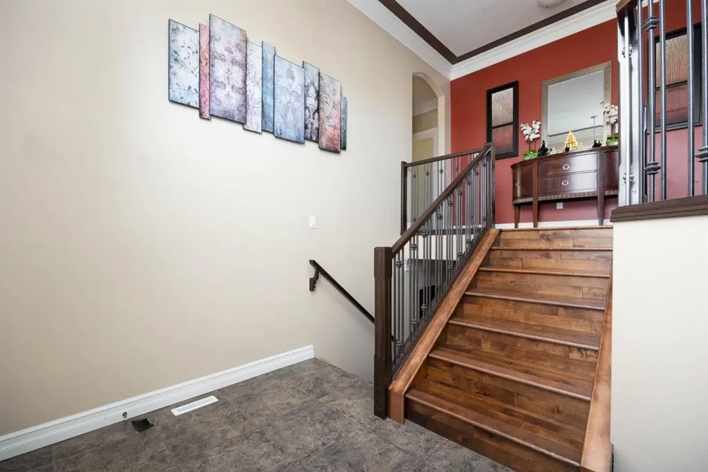128 Mountain Avens Crescent