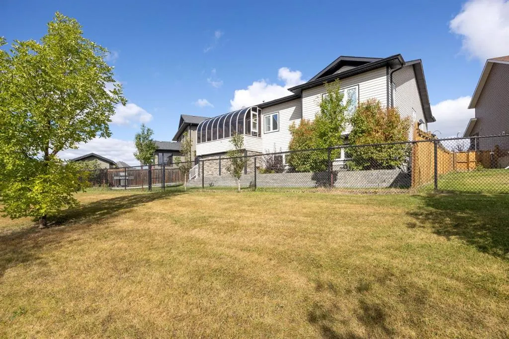 128 Mountain Avens Crescent