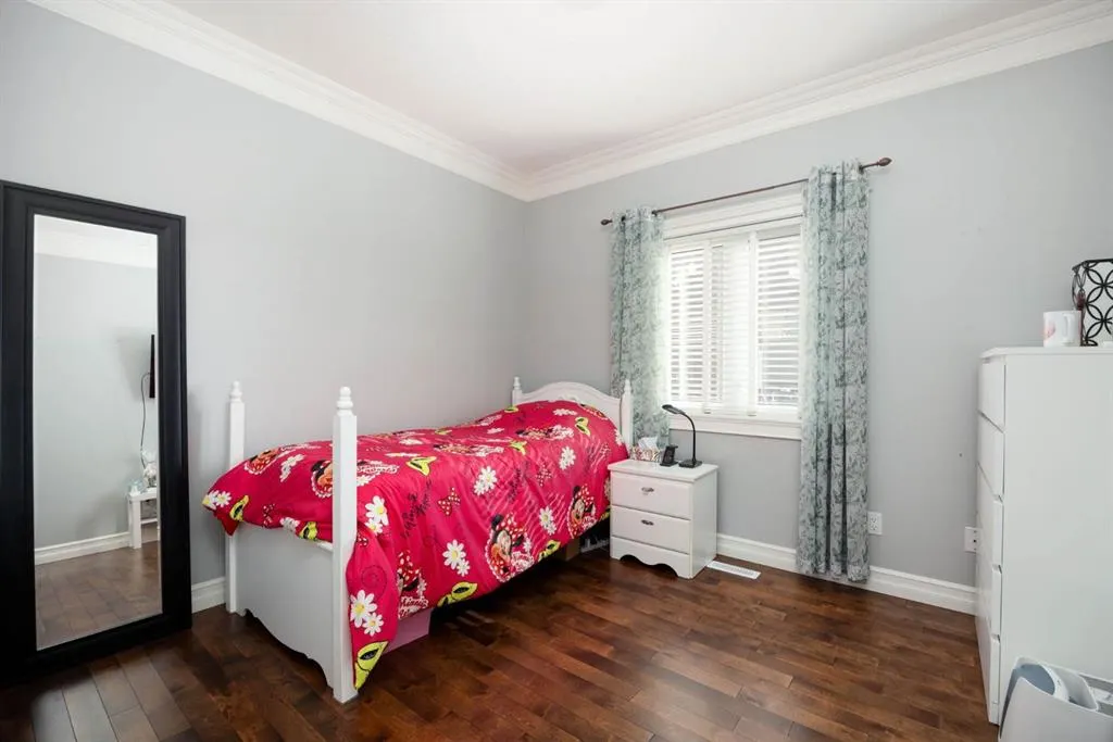 128 Mountain Avens Crescent