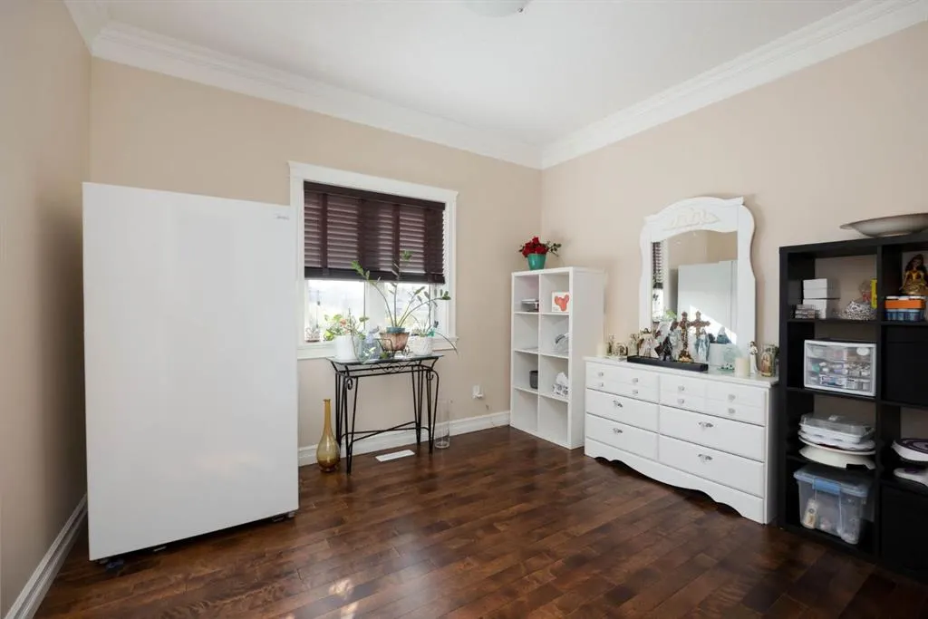 128 Mountain Avens Crescent