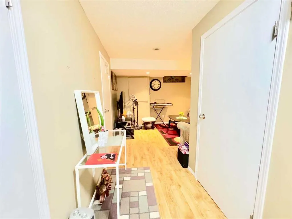 50 Prestwick Way