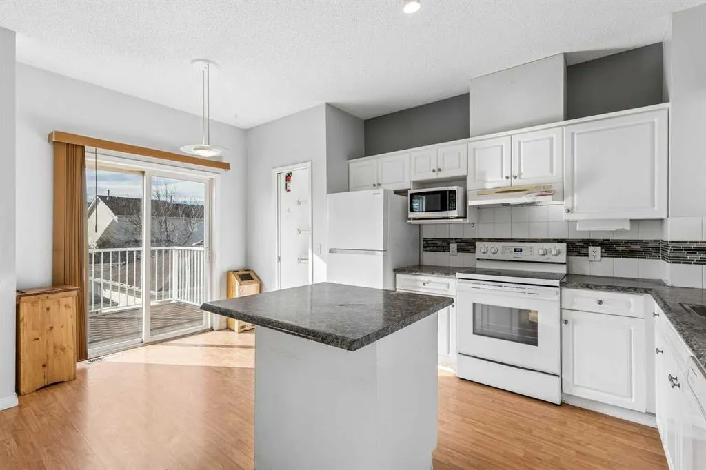 163 Citadel Drive NW