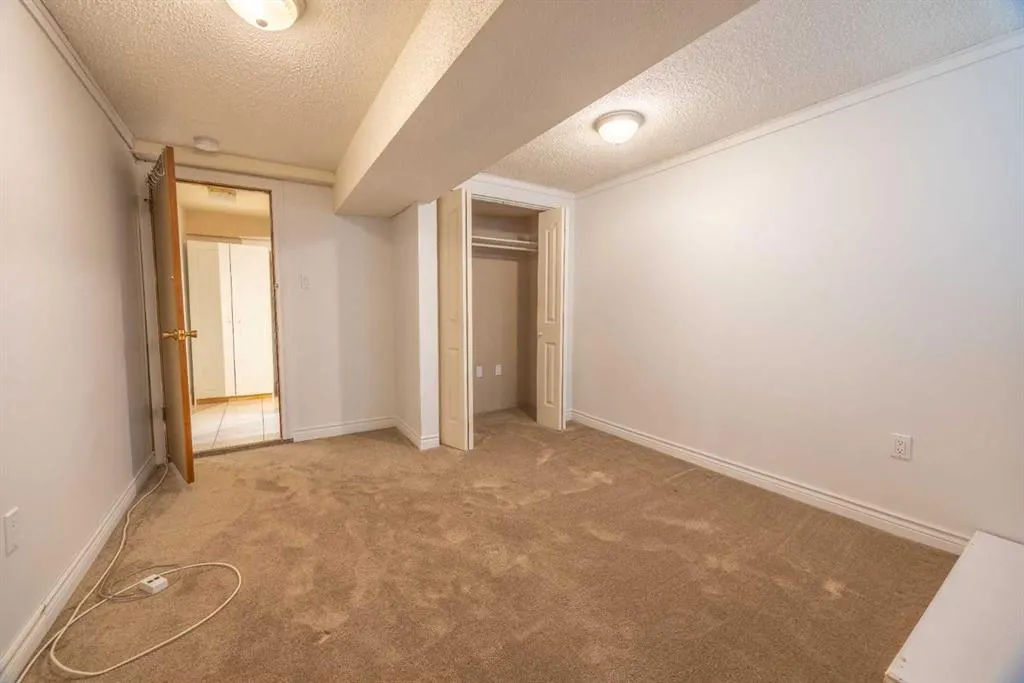 53 Kentish Drive SW