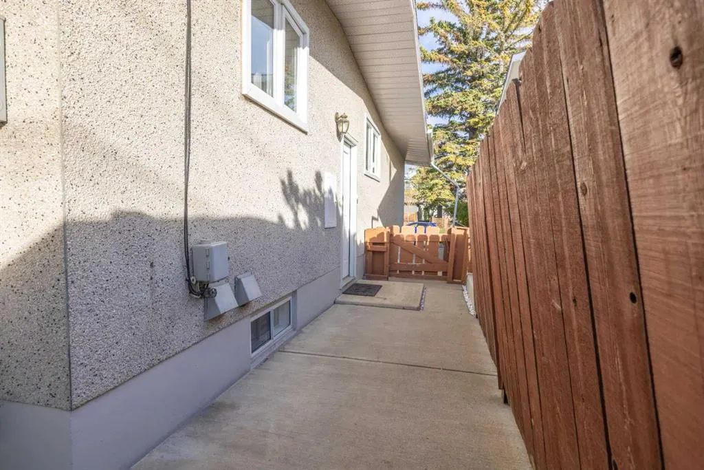 53 Kentish Drive SW