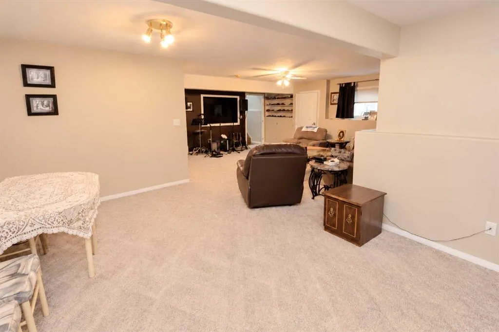 130 Pinnacle Way
