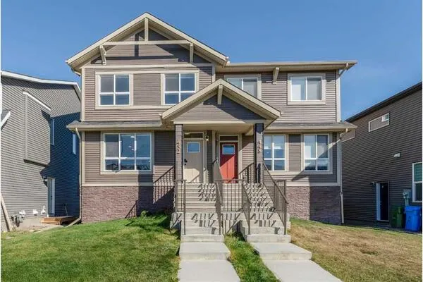 452 Tekarra Drive NW