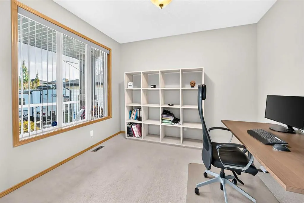 18 West Pointe Way