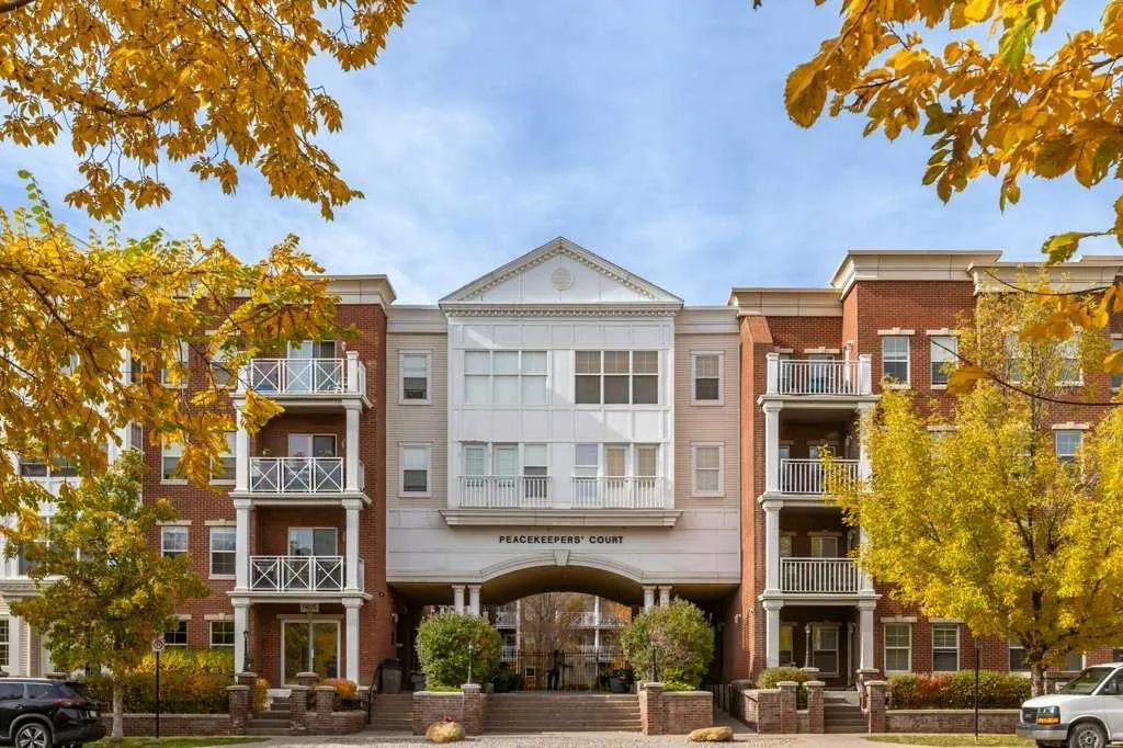 5605 Henwood Street SW #1302
