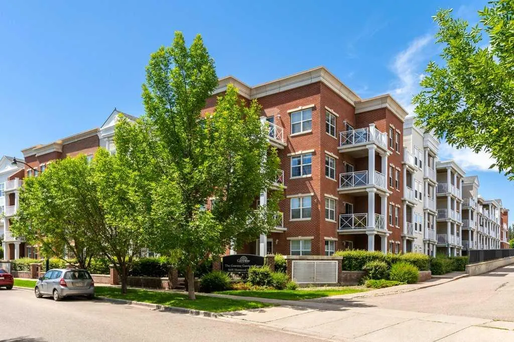 5605 Henwood Street SW #1302