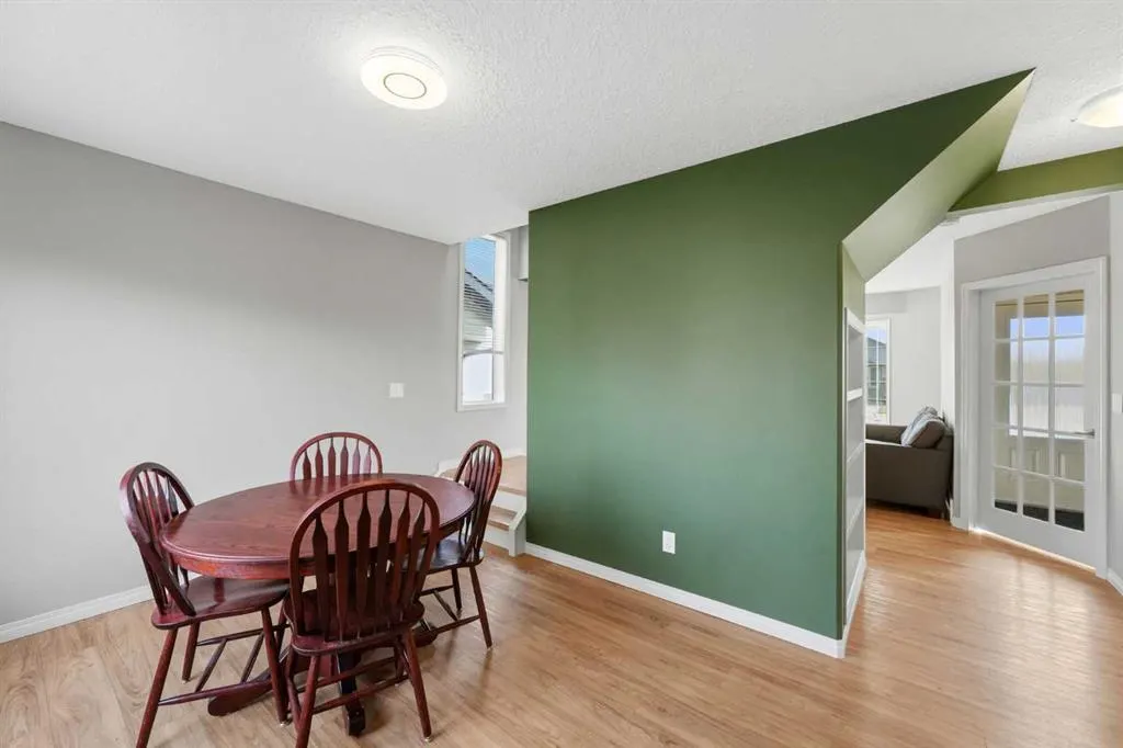 124 Pioneer Way