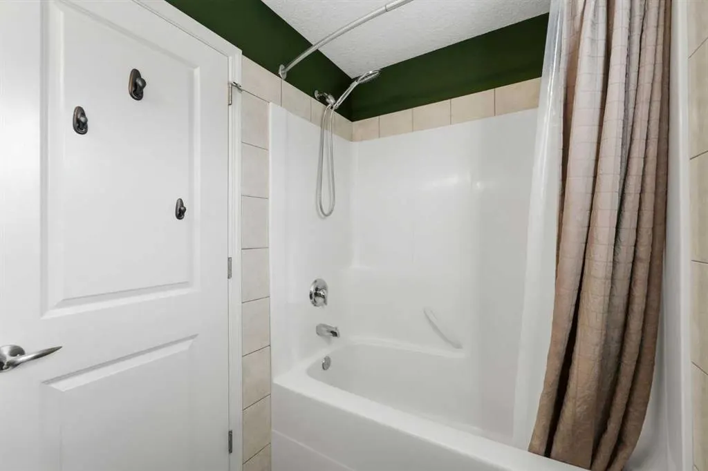 124 Pioneer Way