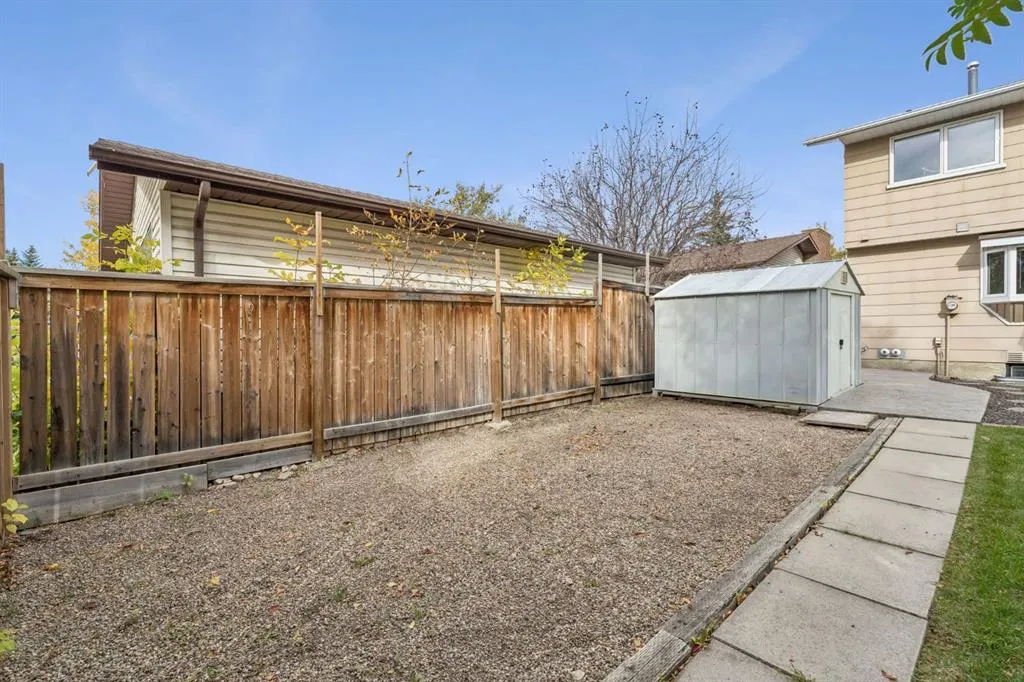 19 Woodbrook Road SW