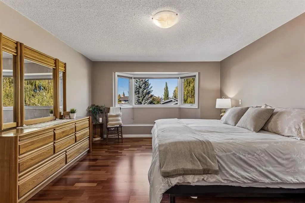 19 Woodbrook Road SW