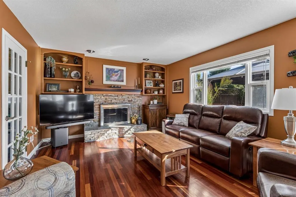 19 Woodbrook Road SW
