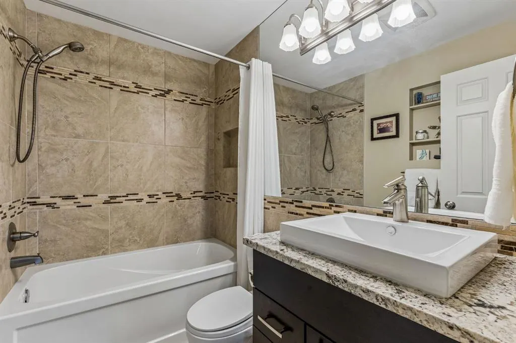 19 Woodbrook Road SW