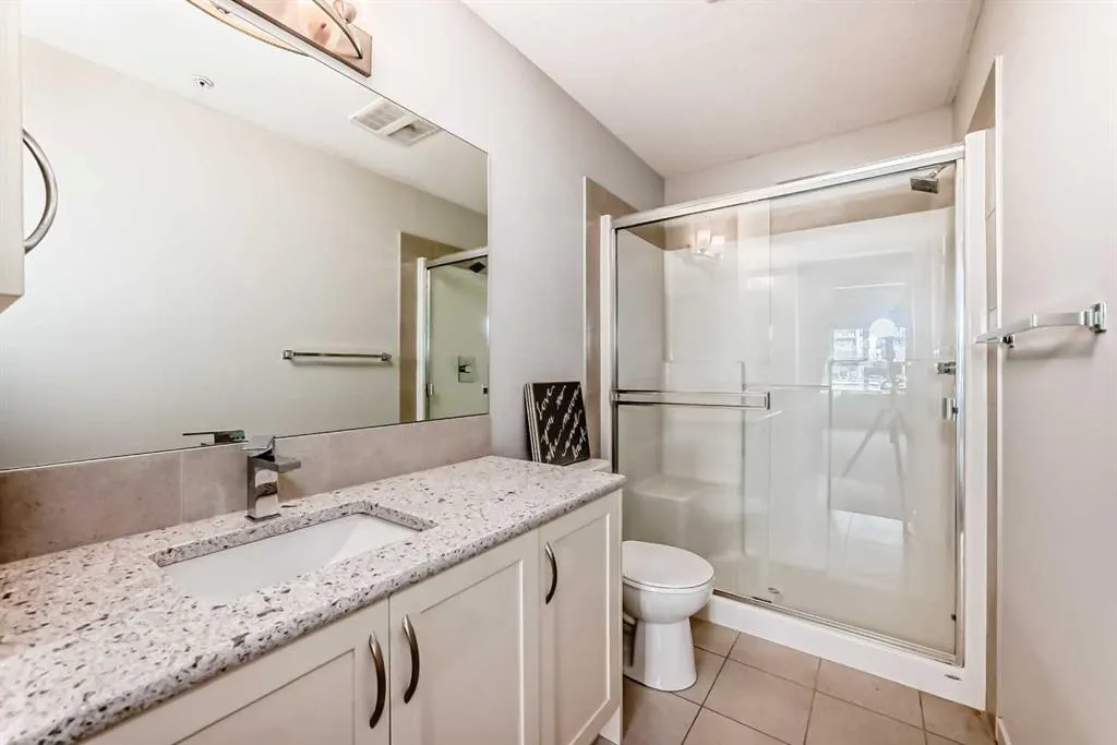 20 Seton Park SE #215