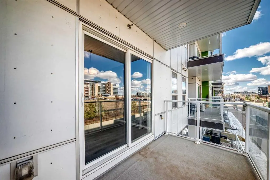 20 Seton Park SE #215