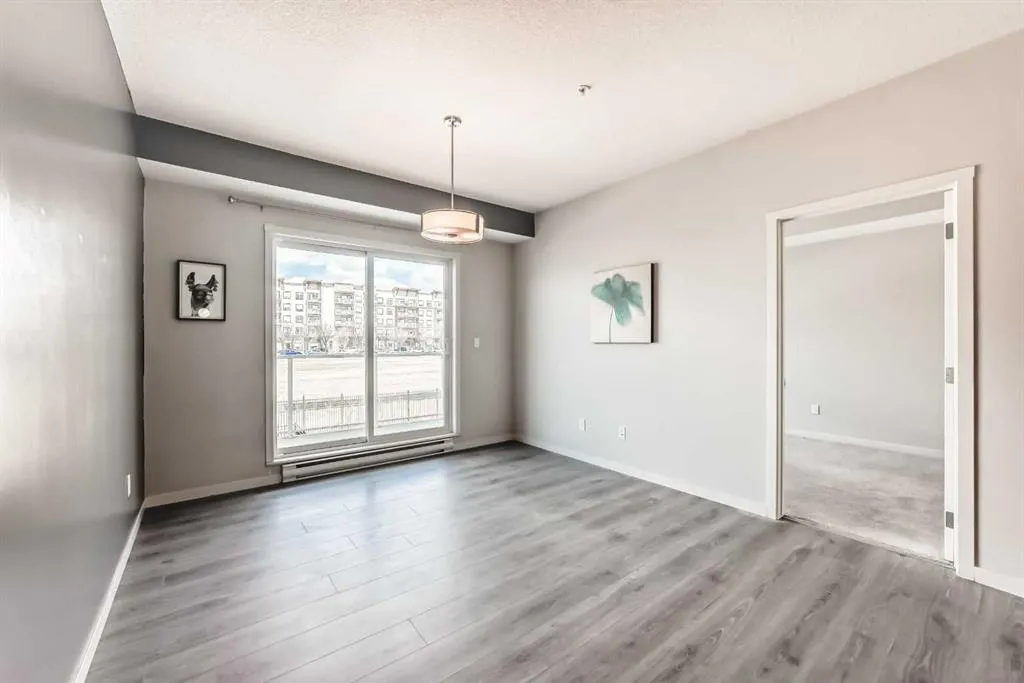 20 Seton Park SE #215