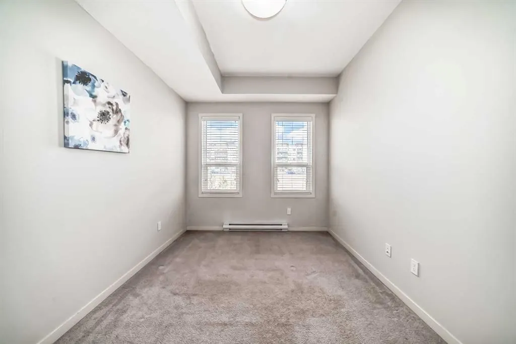 20 Seton Park SE #215
