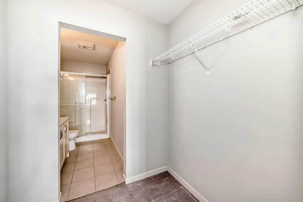 20 Seton Park SE #215
