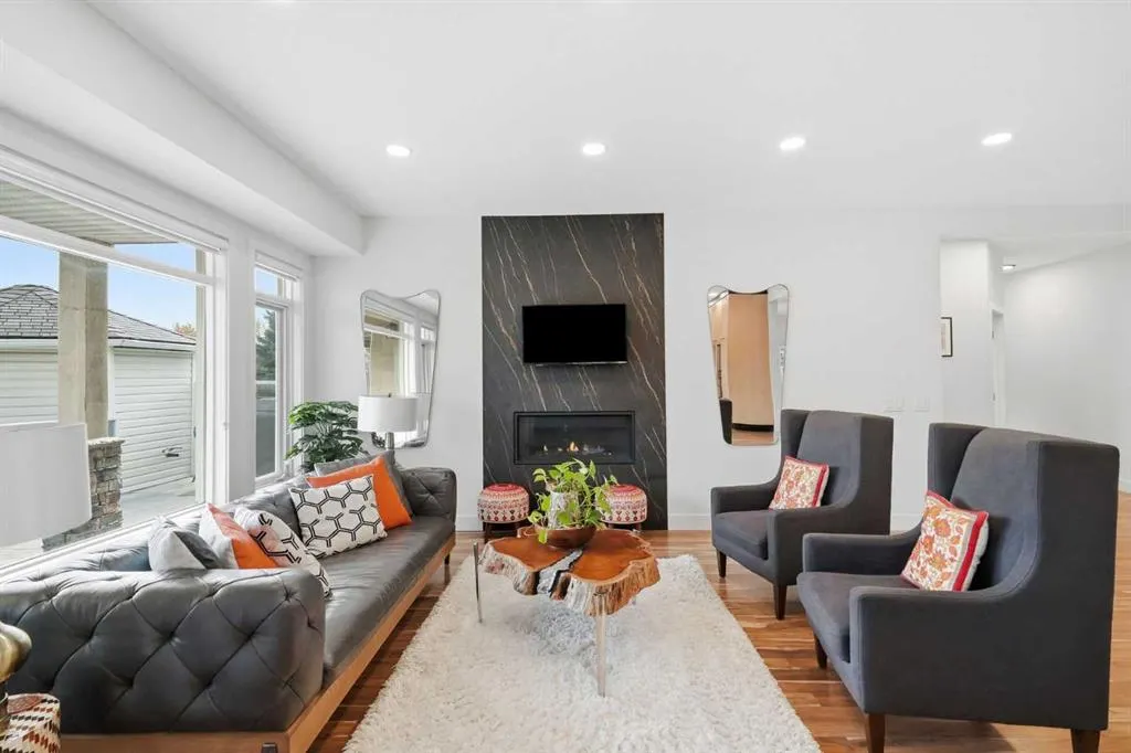 28 Bearspaw Acres