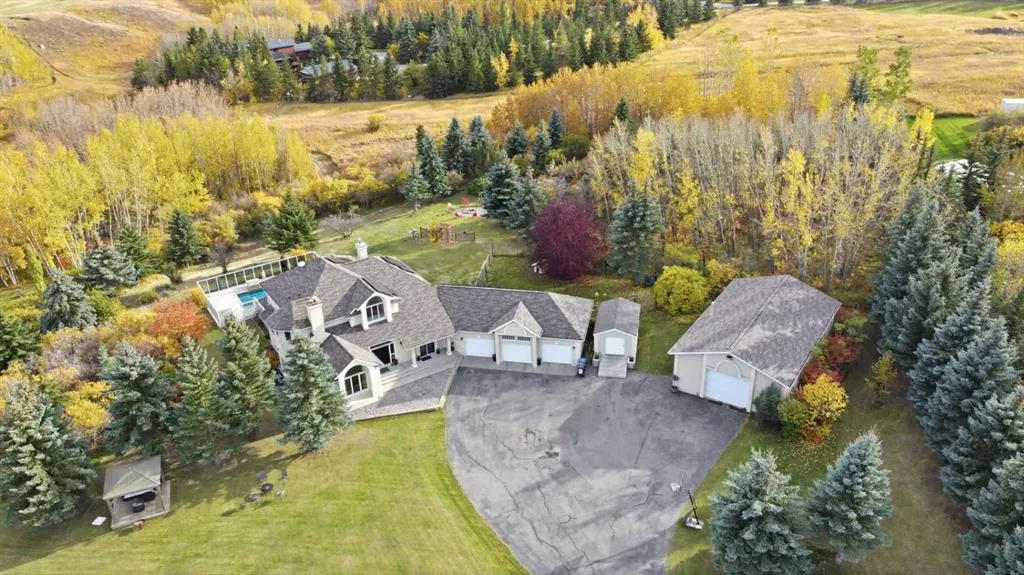 28 Bearspaw Acres